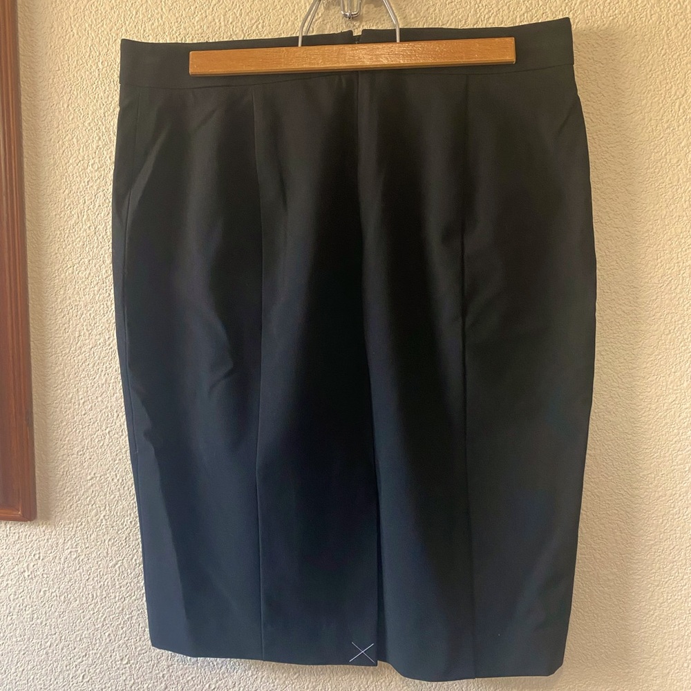 Ann Taylor black skirt